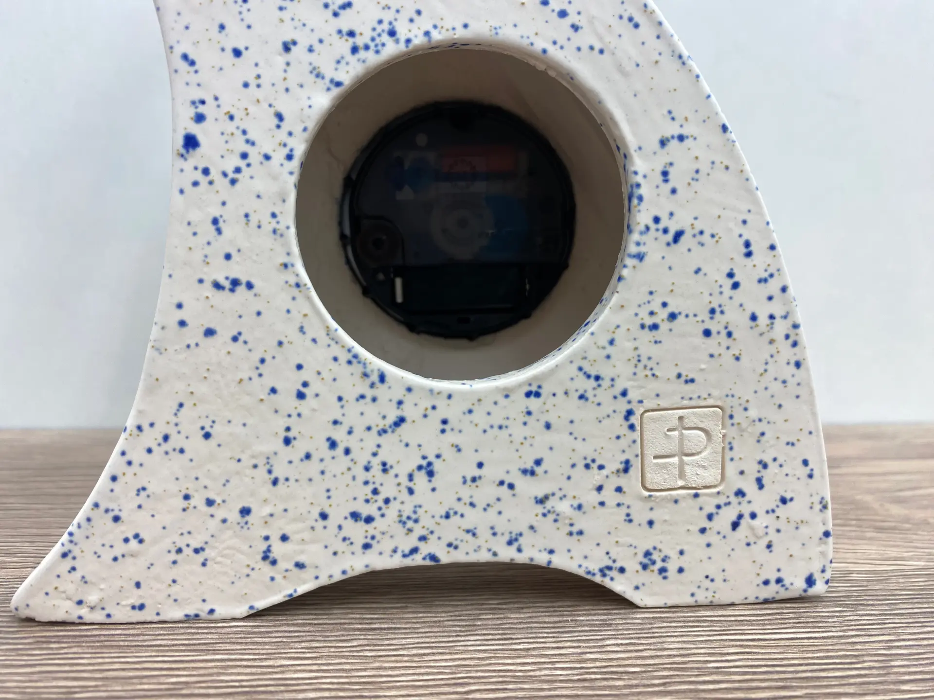 Ceramic Mantel Clock - Light Blue Speckled - Image 7