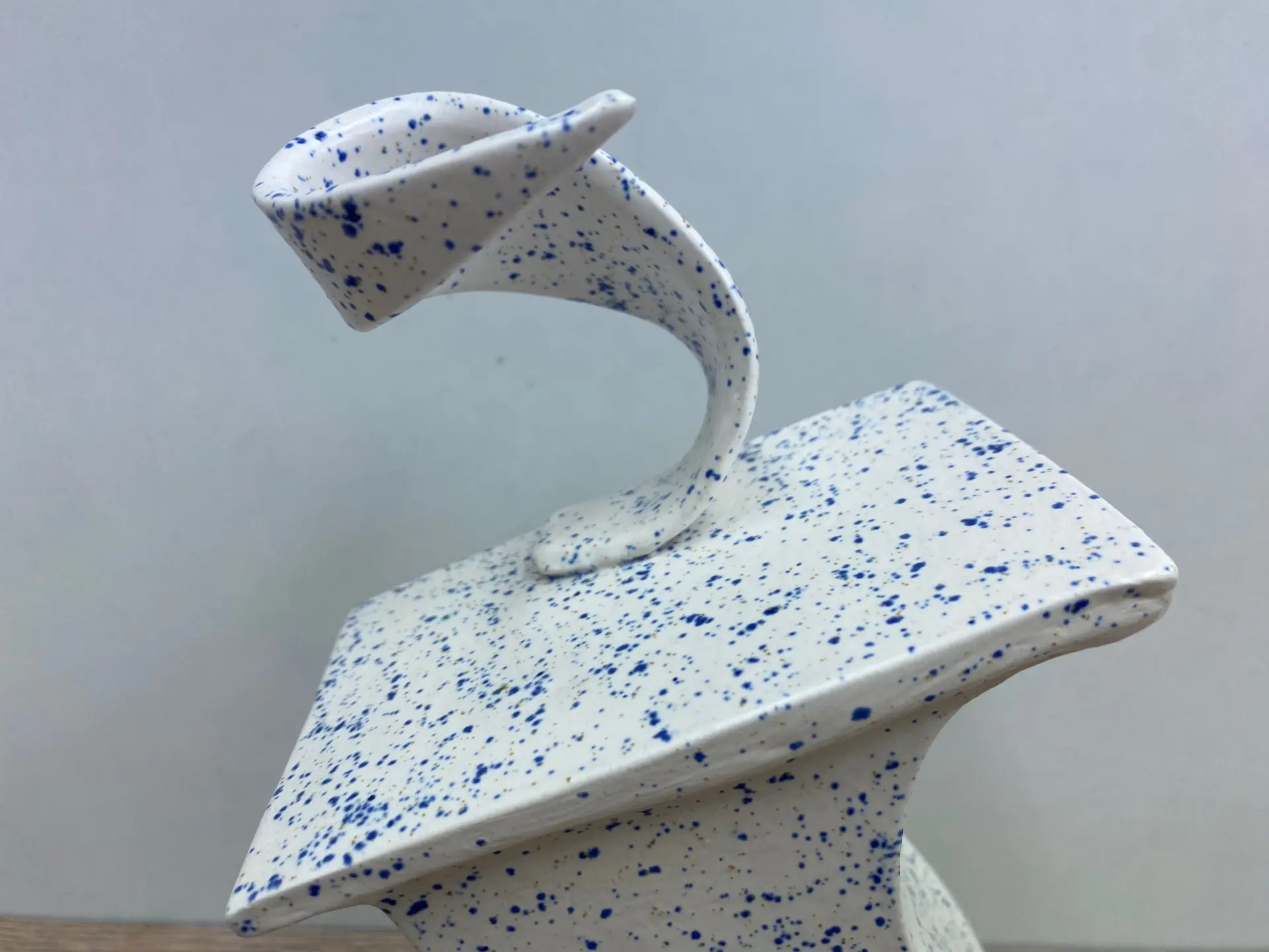 Ceramic Mantel Clock - Light Blue Speckled - Image 8