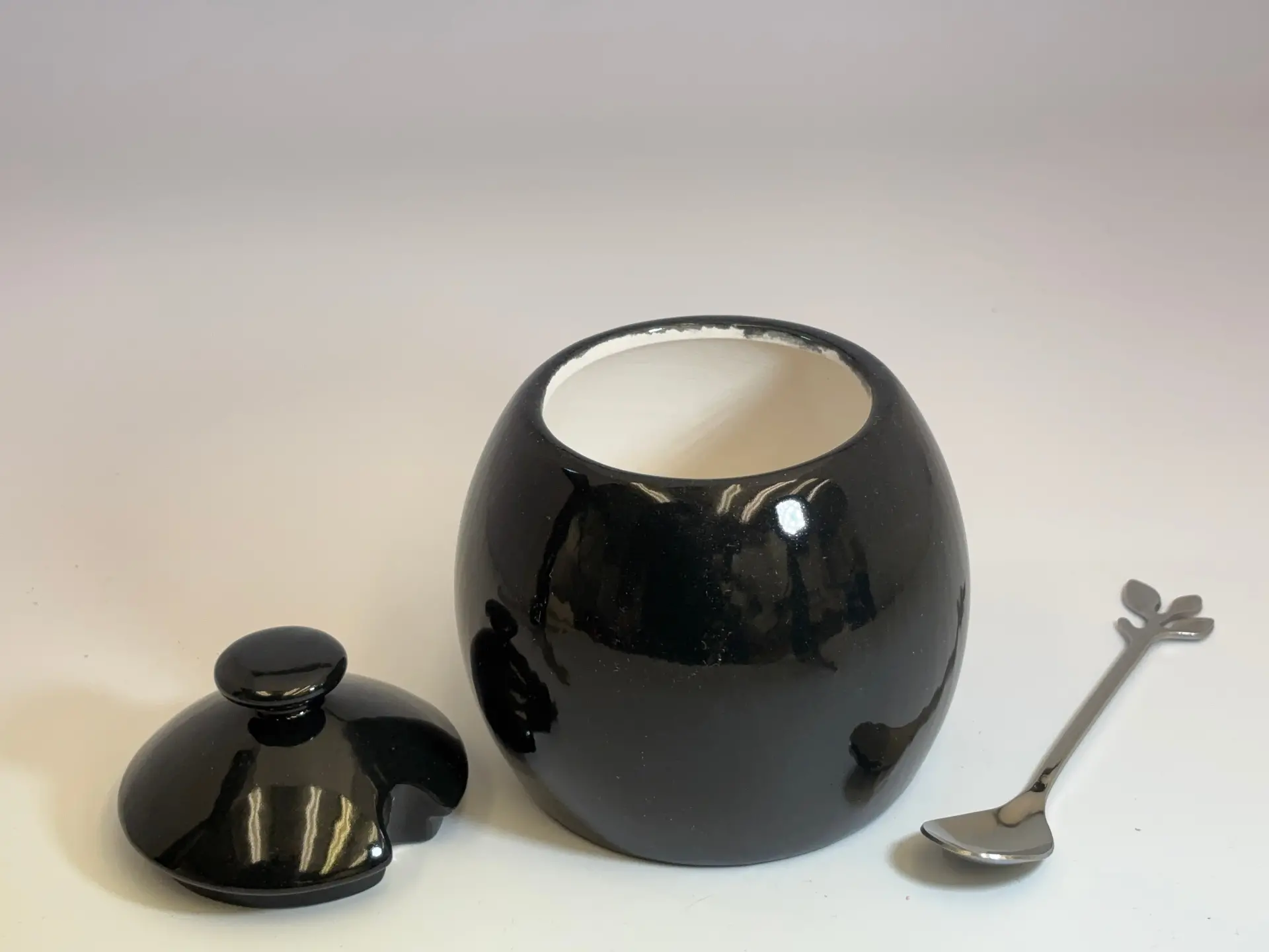 Sugar Bowl Jet Black Glaze - Image 4