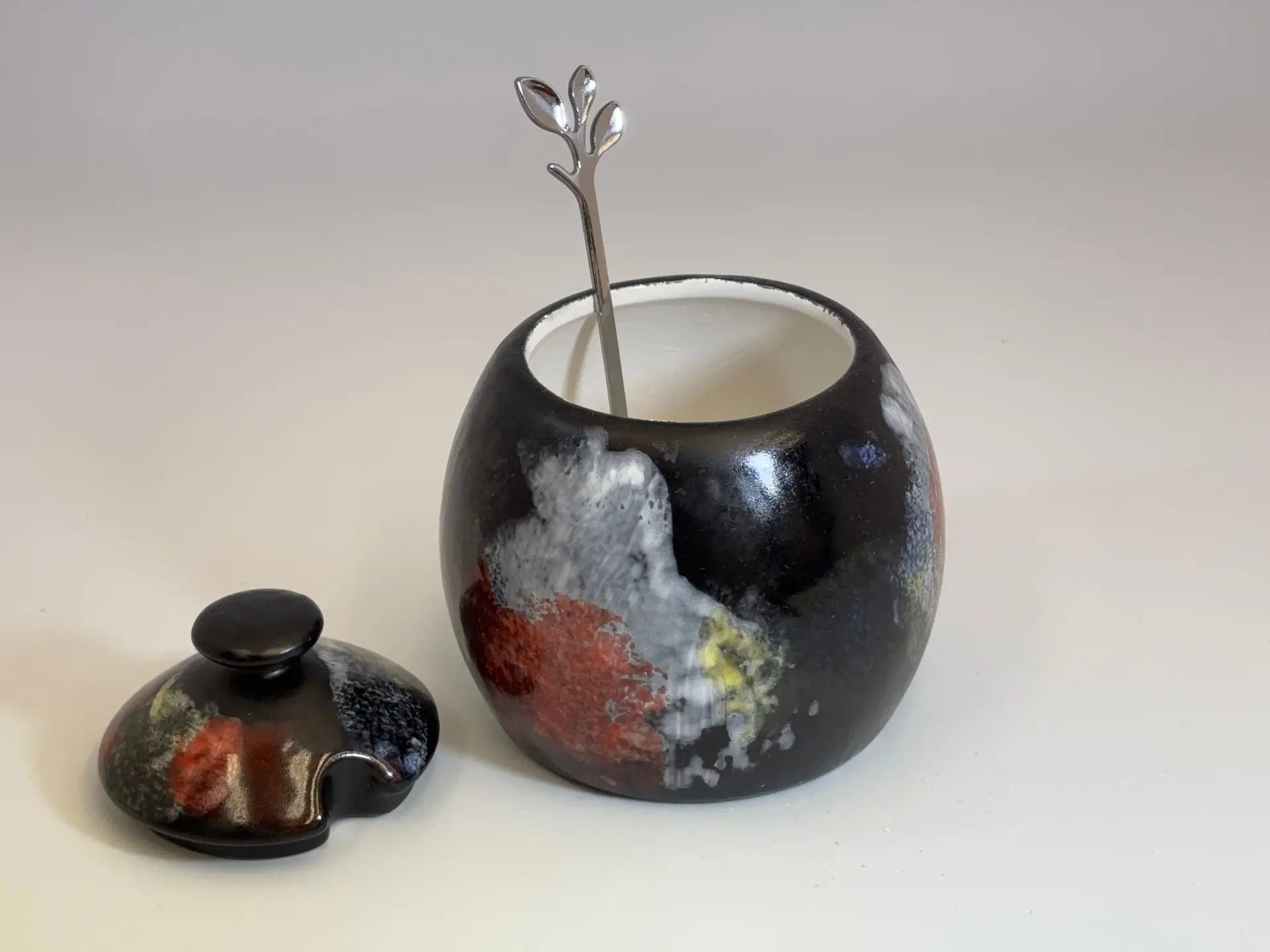 Sugar Bowl Abstract Glaze - Image 2